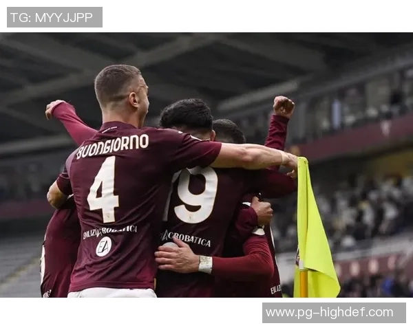 友谊赛精彩对决里昂与那不勒斯战成平局乌龙球引发全场热烈反响